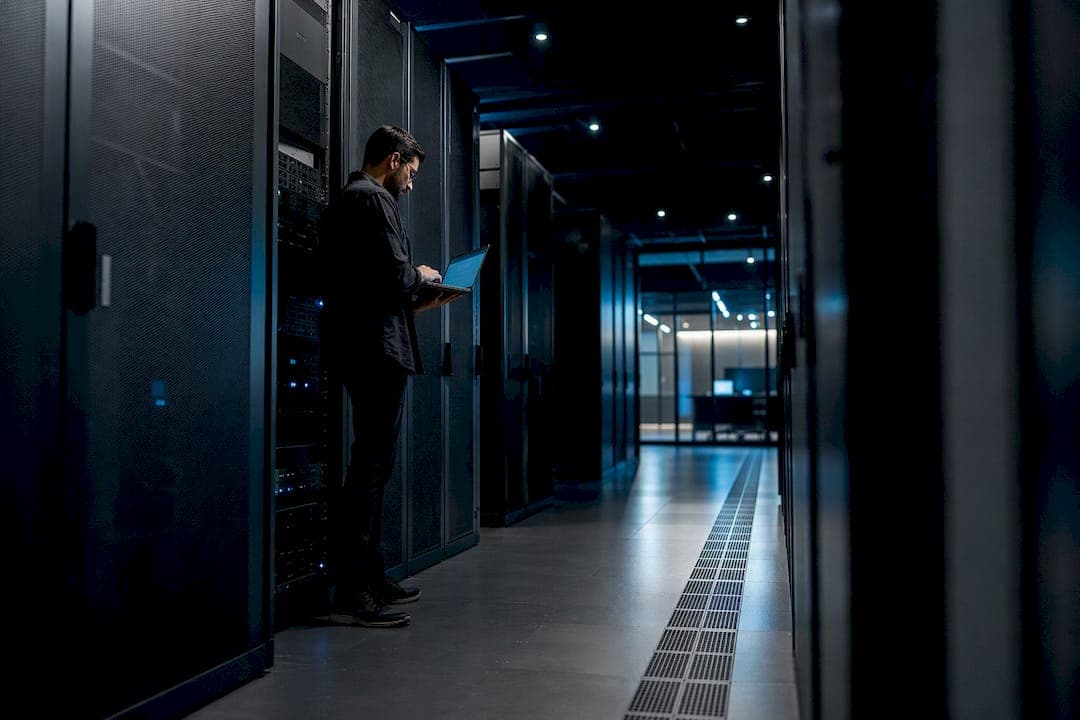 Clear Signoffs: Eight Step Cloud Migration Checklist for IT Leaders